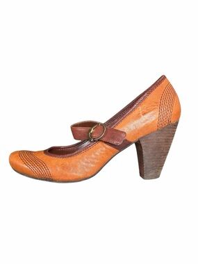 Nicole Orange Brown Leather Mary Jane Heels Pumps Size 10 Vintage Retro Pinup